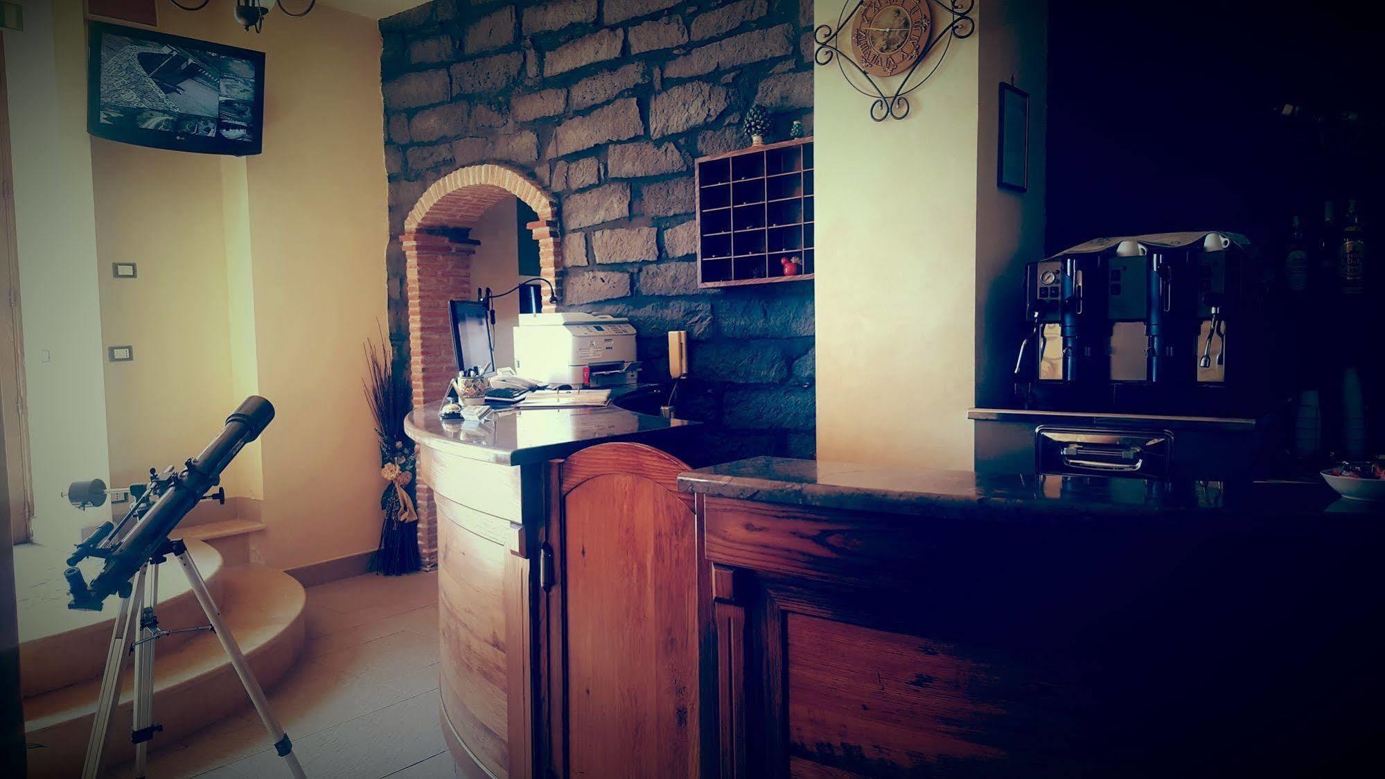 Antico Borgo Petralia Guest House ซัฟเฟรานา เอตเนอา ภายนอก รูปภาพ